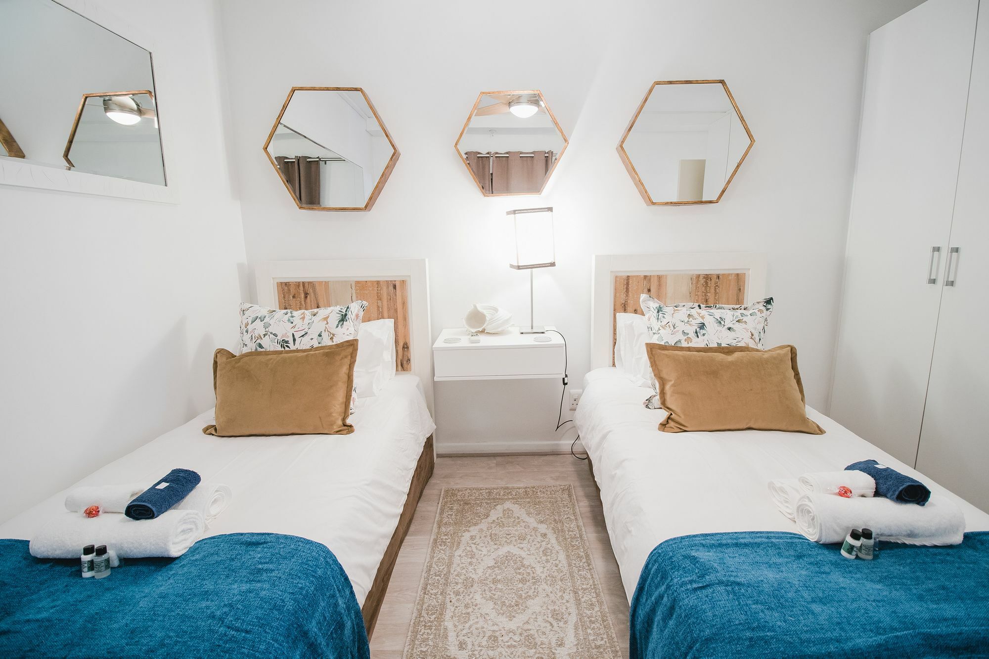 Luxury City Apartment With Mountain Views Cape Town Eksteriør bilde